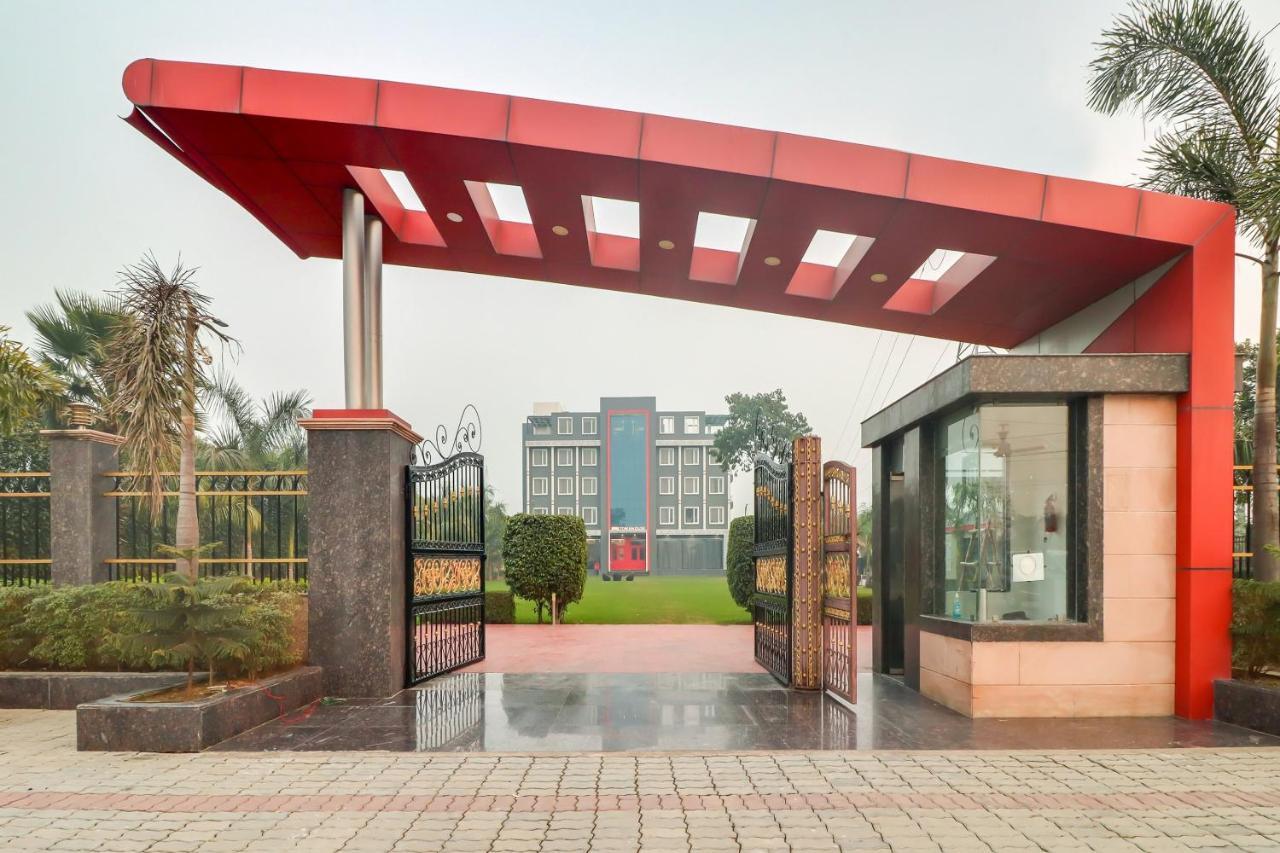 Hotel Super Townhouse Jashn Chinhat Exteriér fotografie