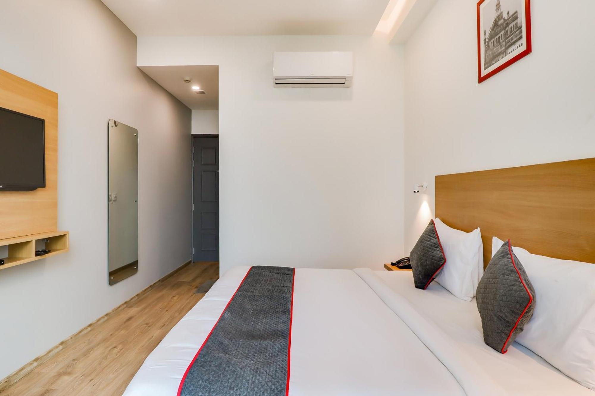 Hotel Super Townhouse Jashn Chinhat Exteriér fotografie