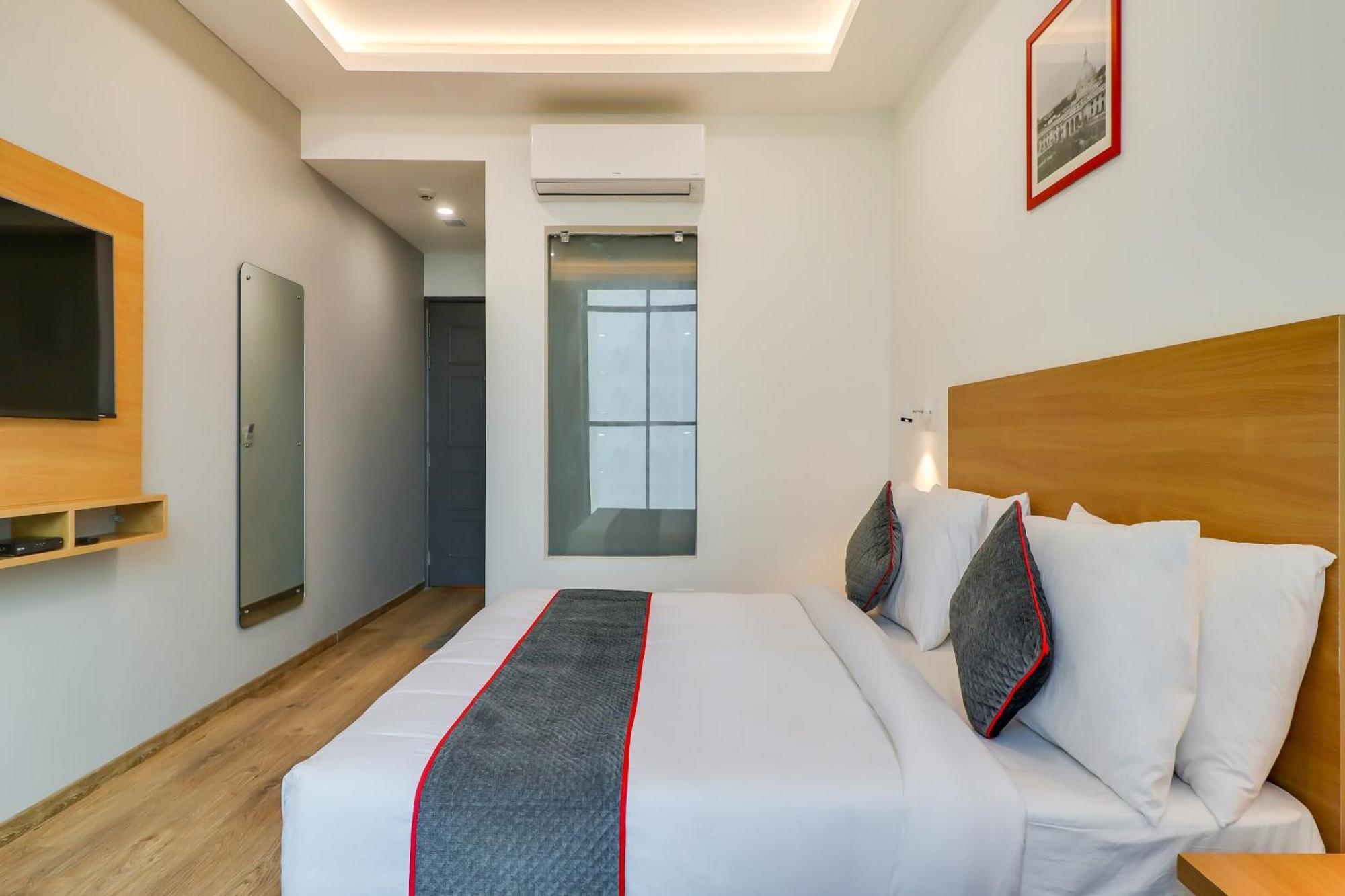 Hotel Super Townhouse Jashn Chinhat Exteriér fotografie
