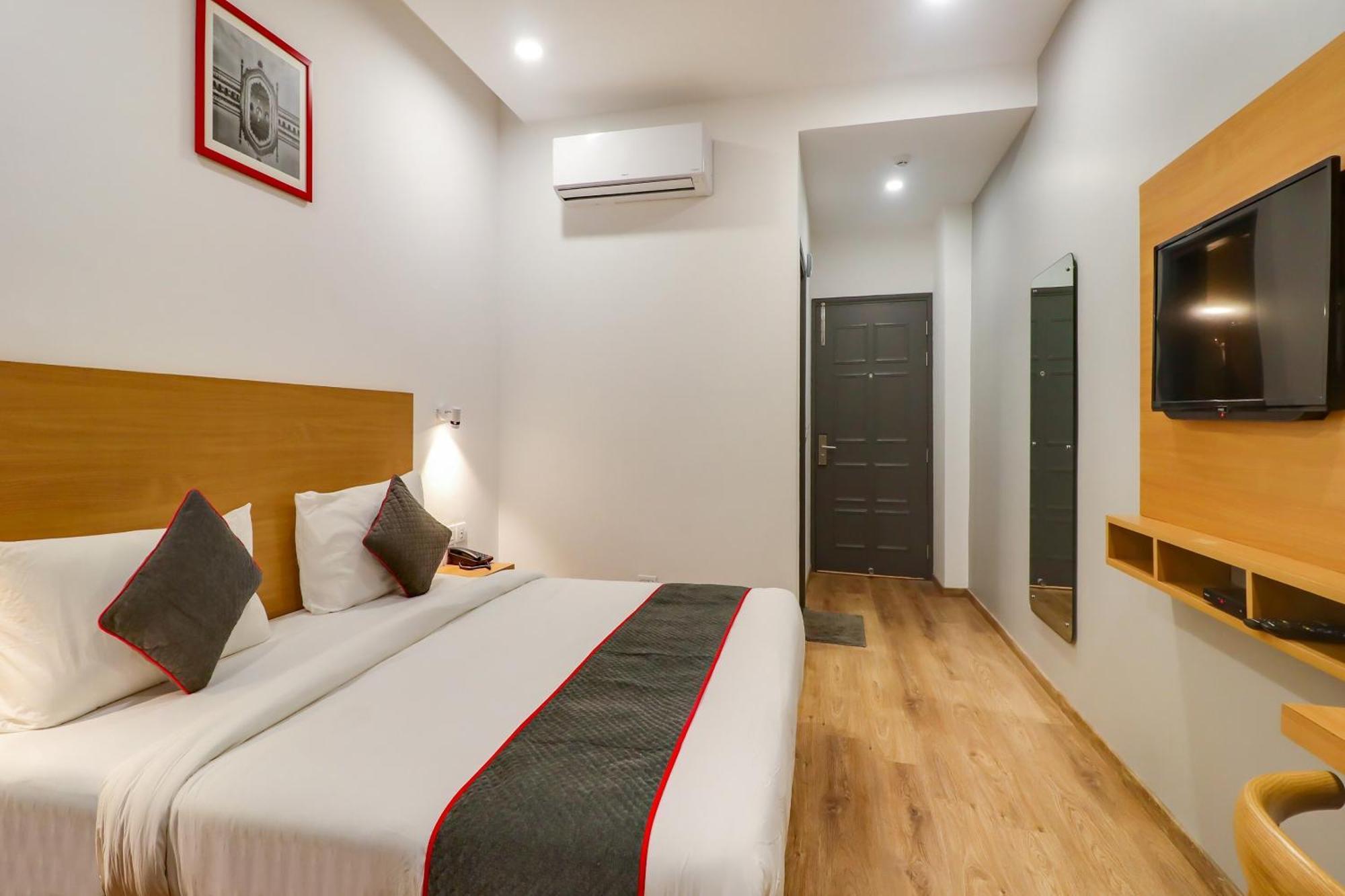 Hotel Super Townhouse Jashn Chinhat Exteriér fotografie